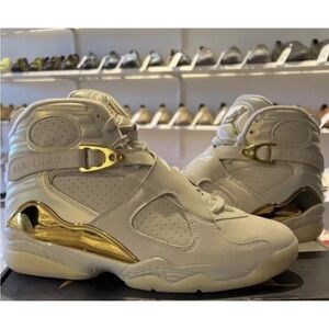 Nike air Jordan 8 CC champagne size 8